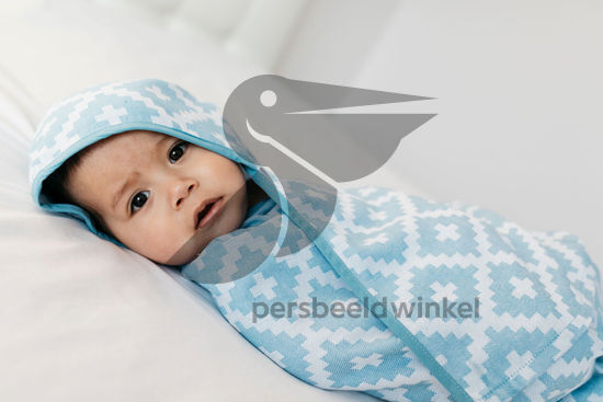 Blenker Hooded Towel (M) - Niagara Blue