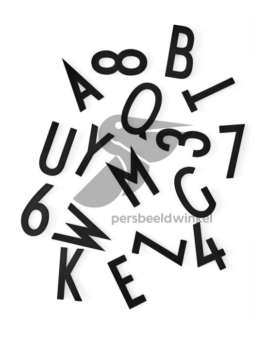 Studiozomooi_NL_Design-letters-Letters&Numbers_5cm_Black